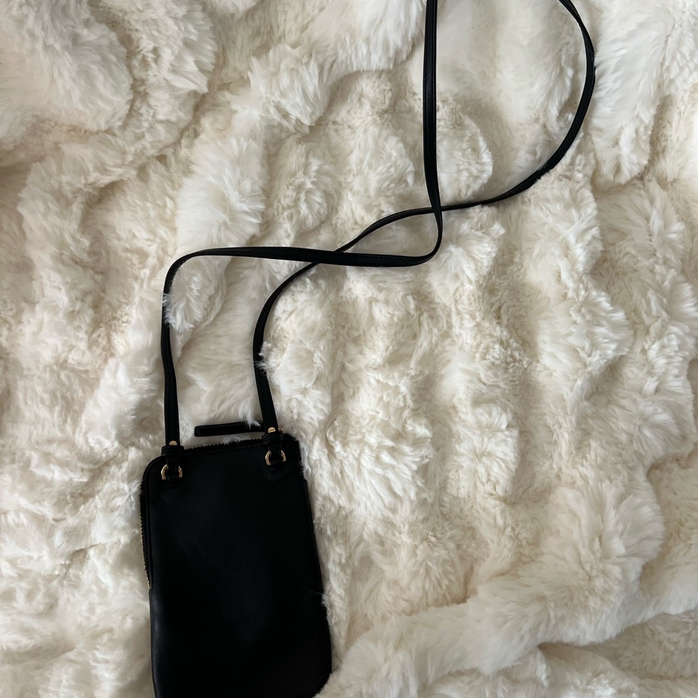 Tory Burch Black Leather phone Crossbody Bag - Picture 2 of 2